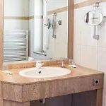Radisson Center Hotel 3*