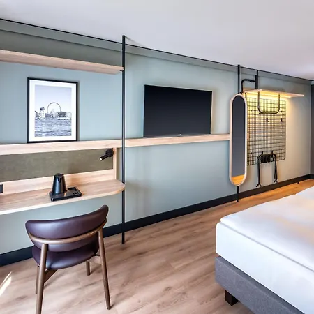 Hotel Radisson Center 3*