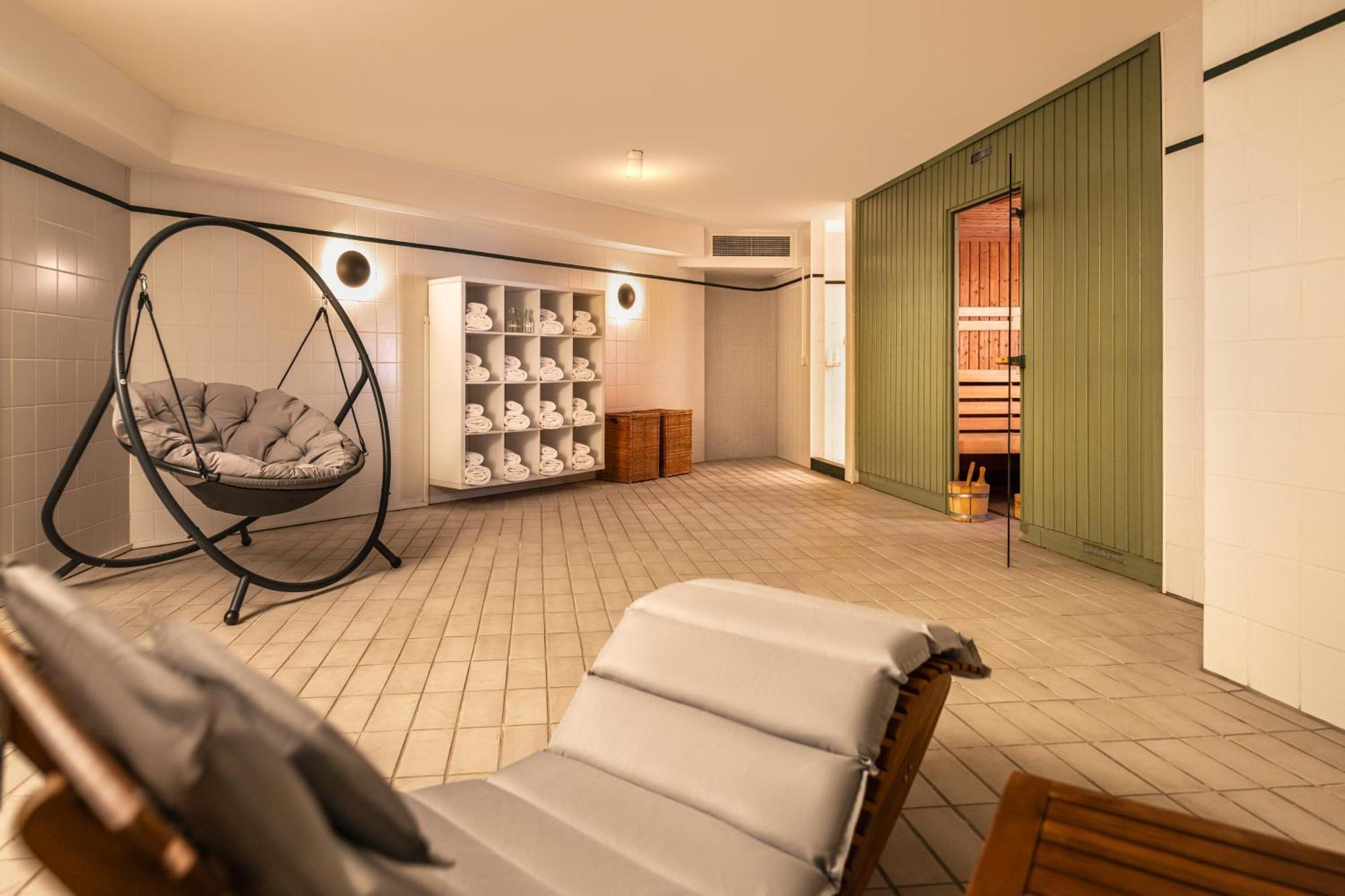 Radisson Center Hotel 3*