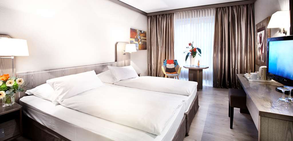 Hotel Radisson Center 3*