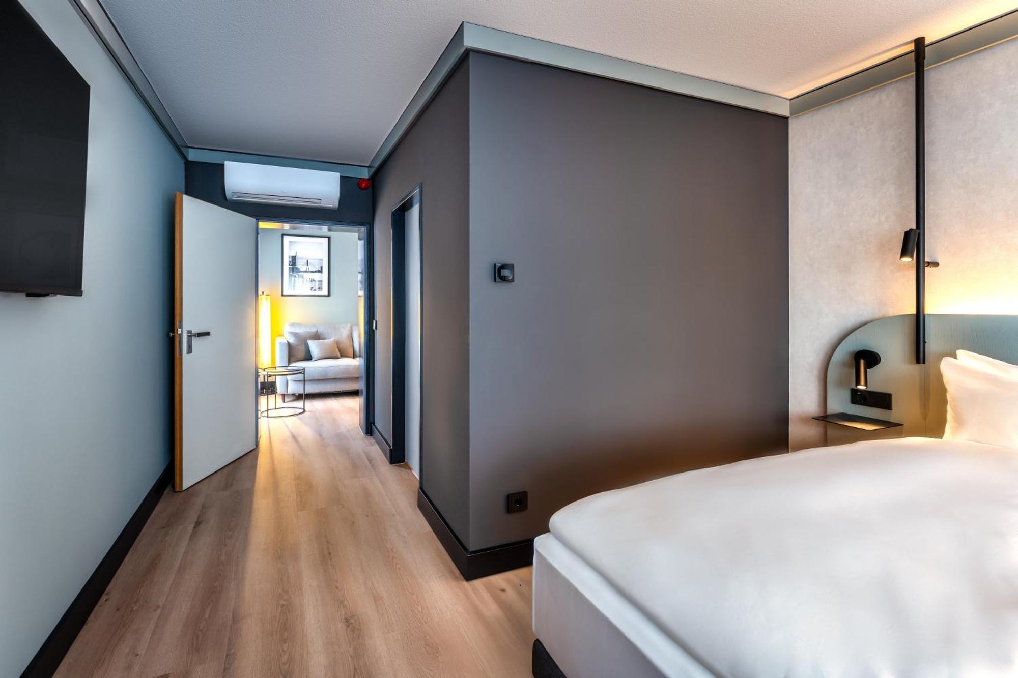 Hotel Radisson Center 3*