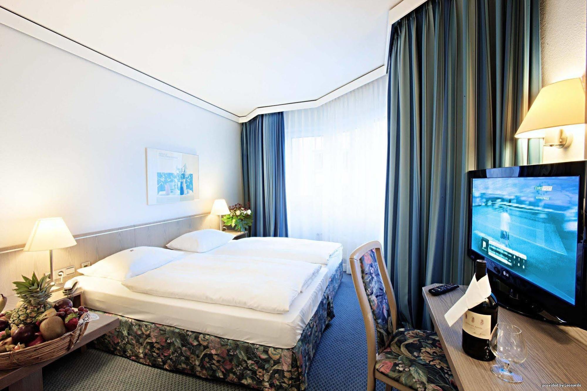 Radisson Center Hotel 3*