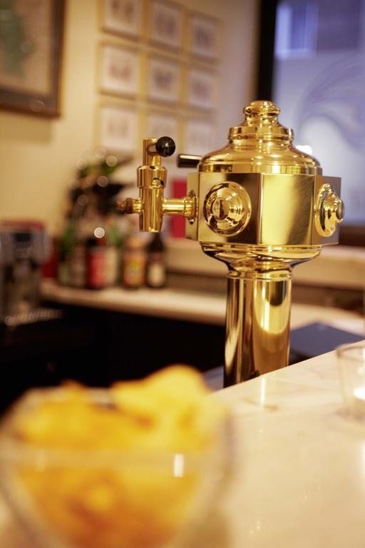 Radisson Center Hotel